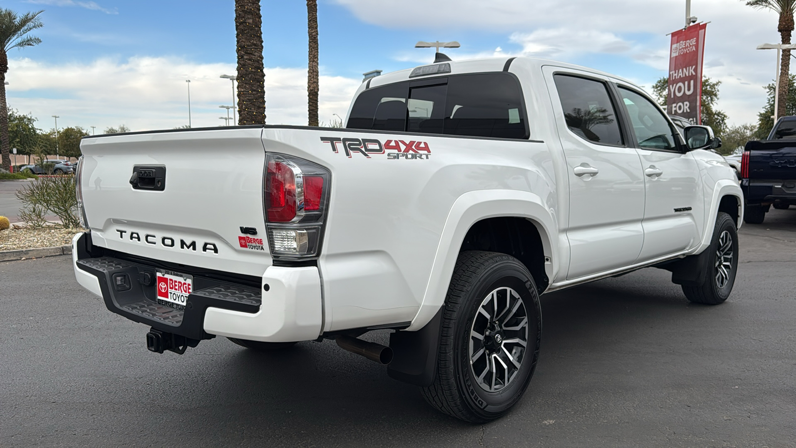 2023 Toyota Tacoma 4WD TRD Sport 23