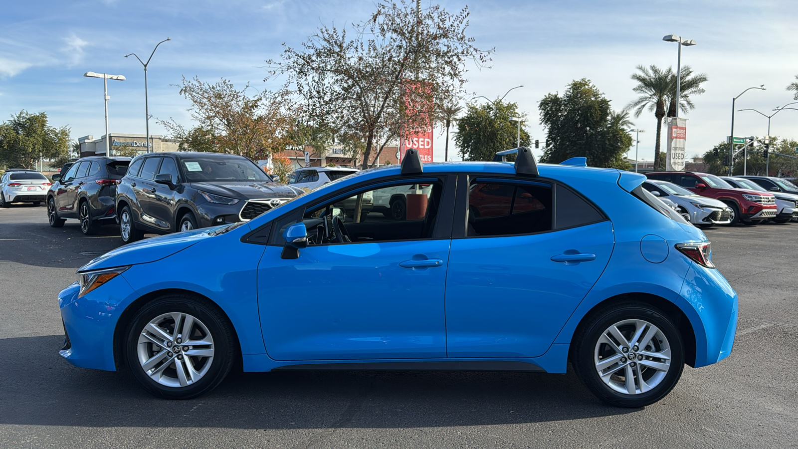 2022 Toyota Corolla Hatchback SE 3