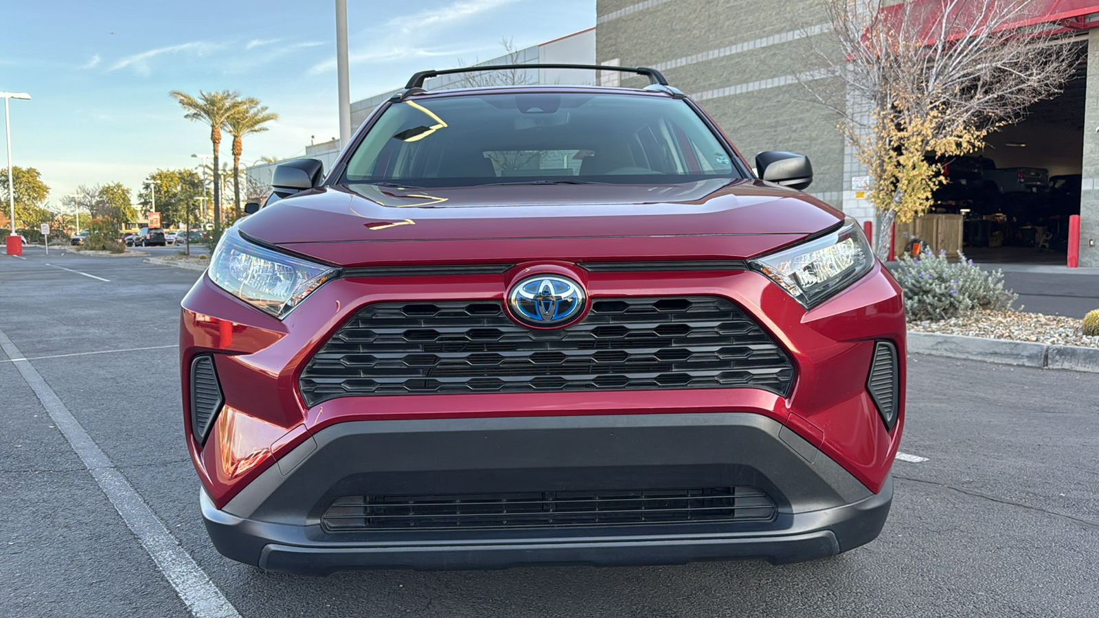 2022 Toyota RAV4 Hybrid LE 2