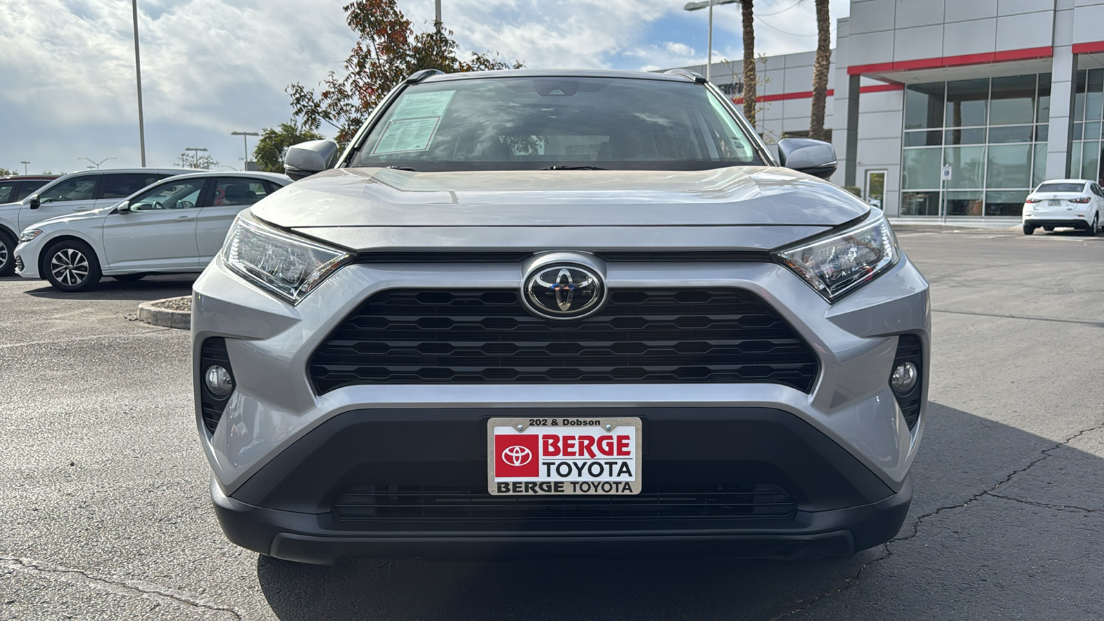 2020 Toyota RAV4 XLE 2