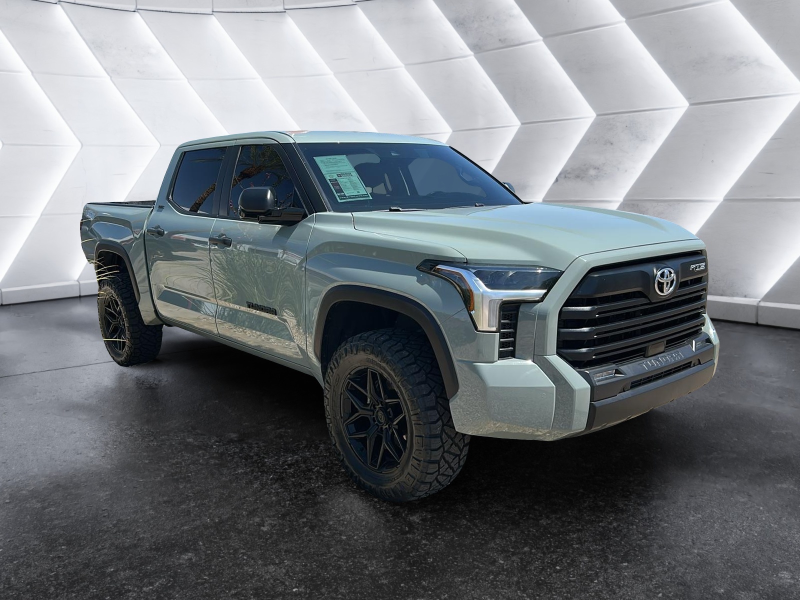 2024 Toyota Tundra SR5 CrewMax photo 21