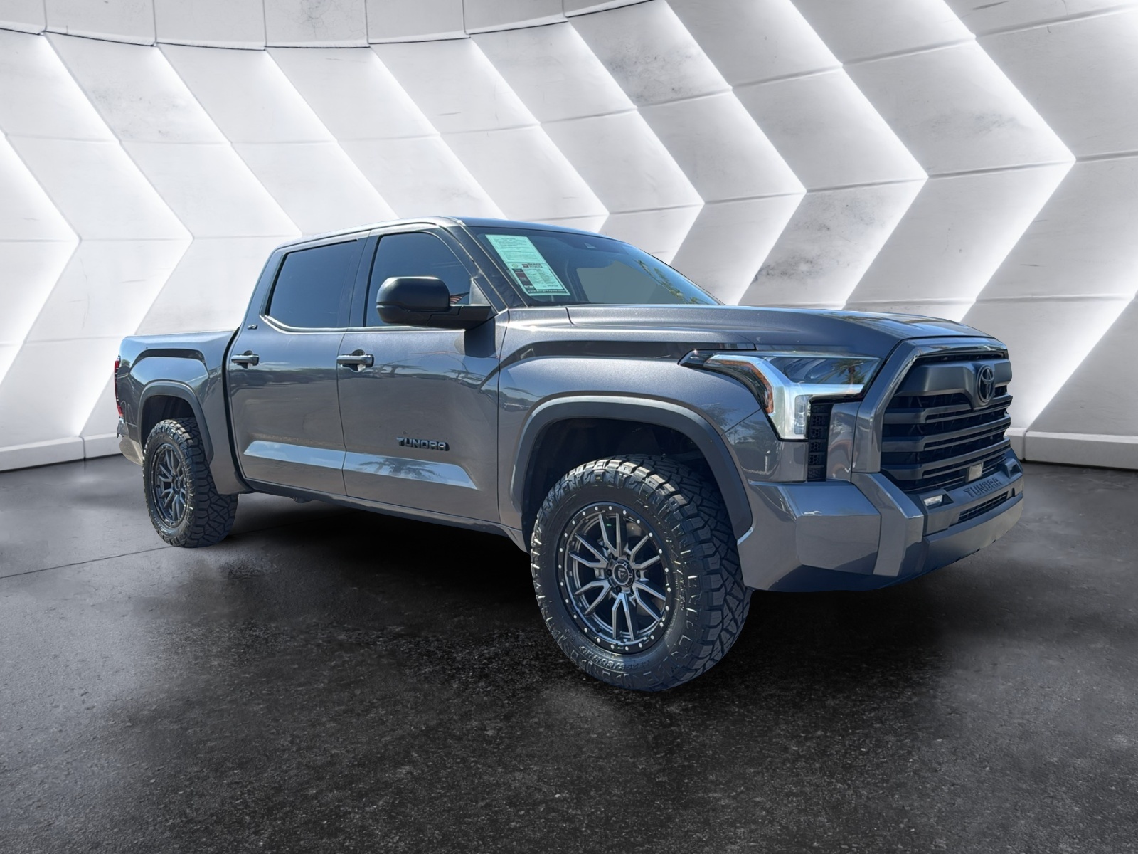 2022 Toyota Tundra SR5 CrewMax photo 25