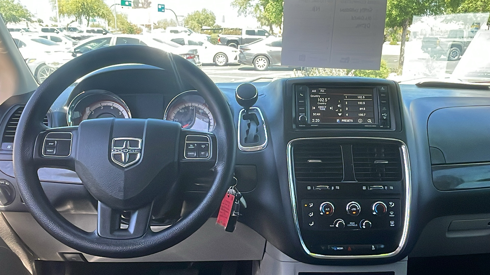 2017 Dodge Grand Caravan SE 4