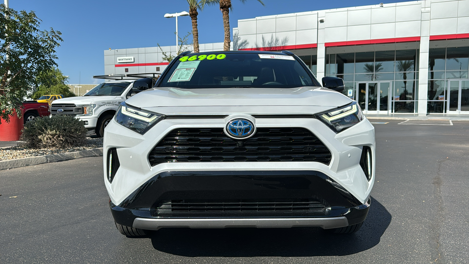 2024 Toyota RAV4 Hybrid XSE 2