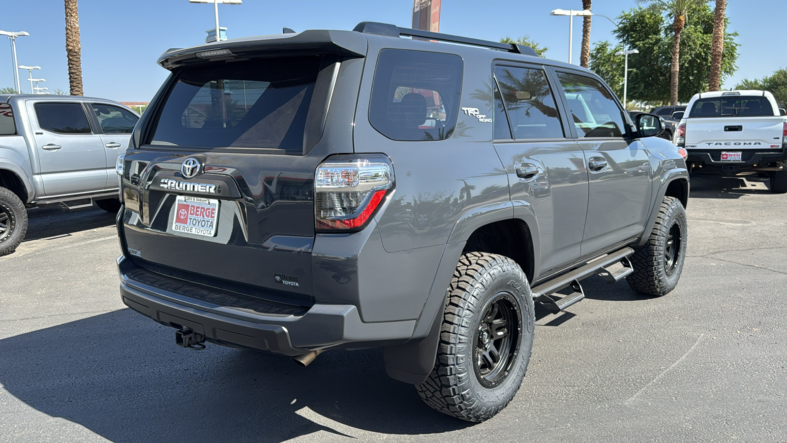 2024 Toyota 4Runner TRD Off Road Premium 24