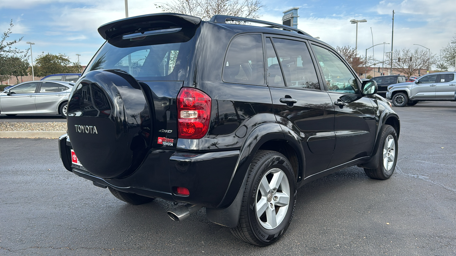 2005 TOYOTA TRUCK RAV4 4DR 4WD AT 19