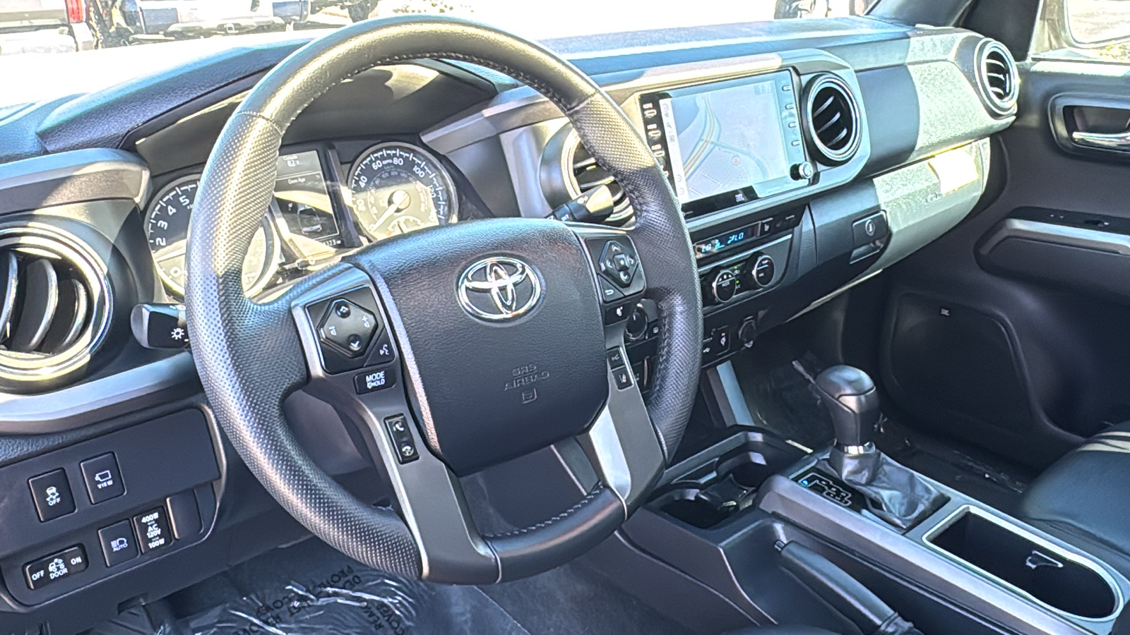 2023 Toyota Tacoma 4WD TRD Off Road 15