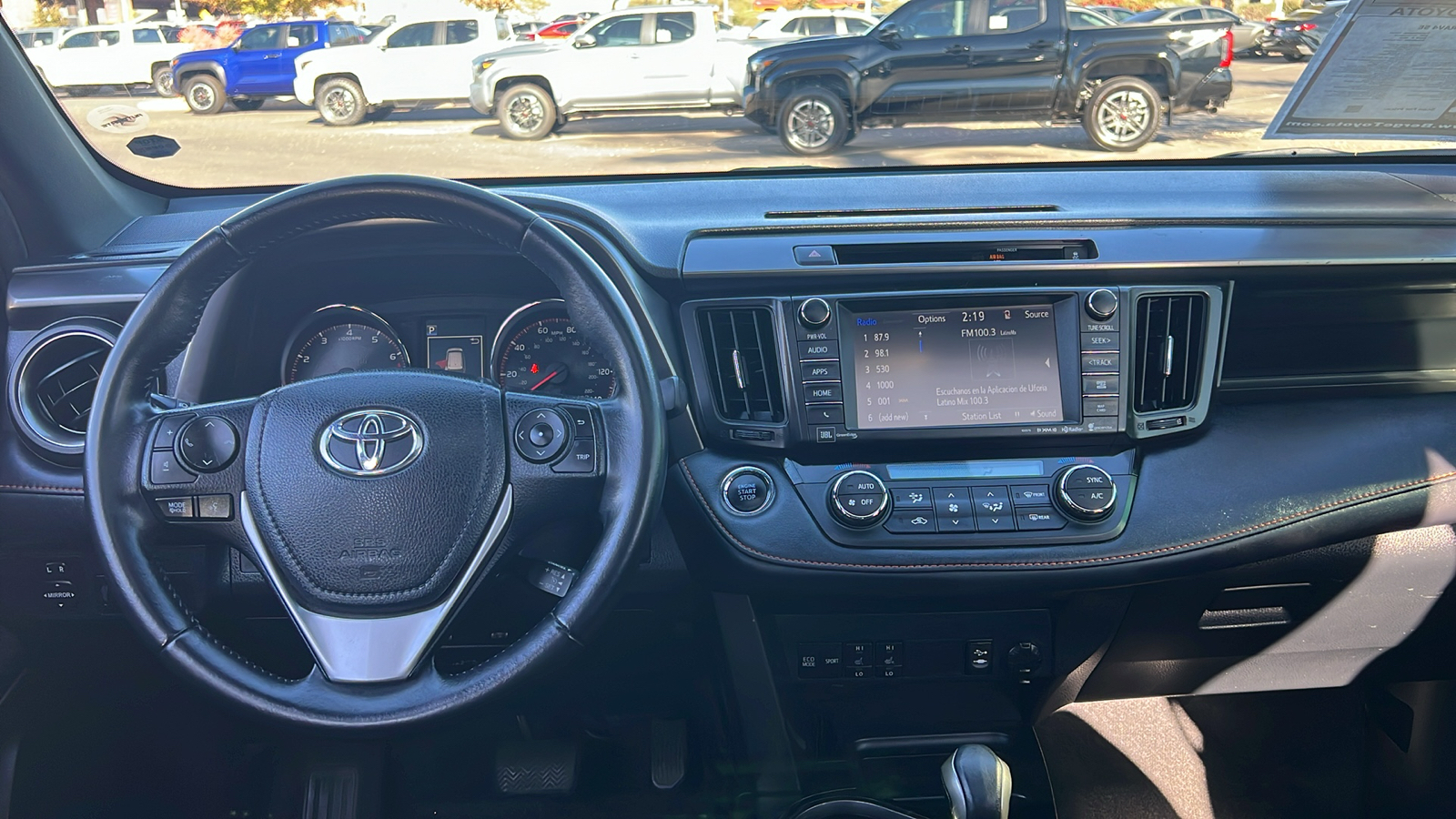 2016 Toyota RAV4 SE 4