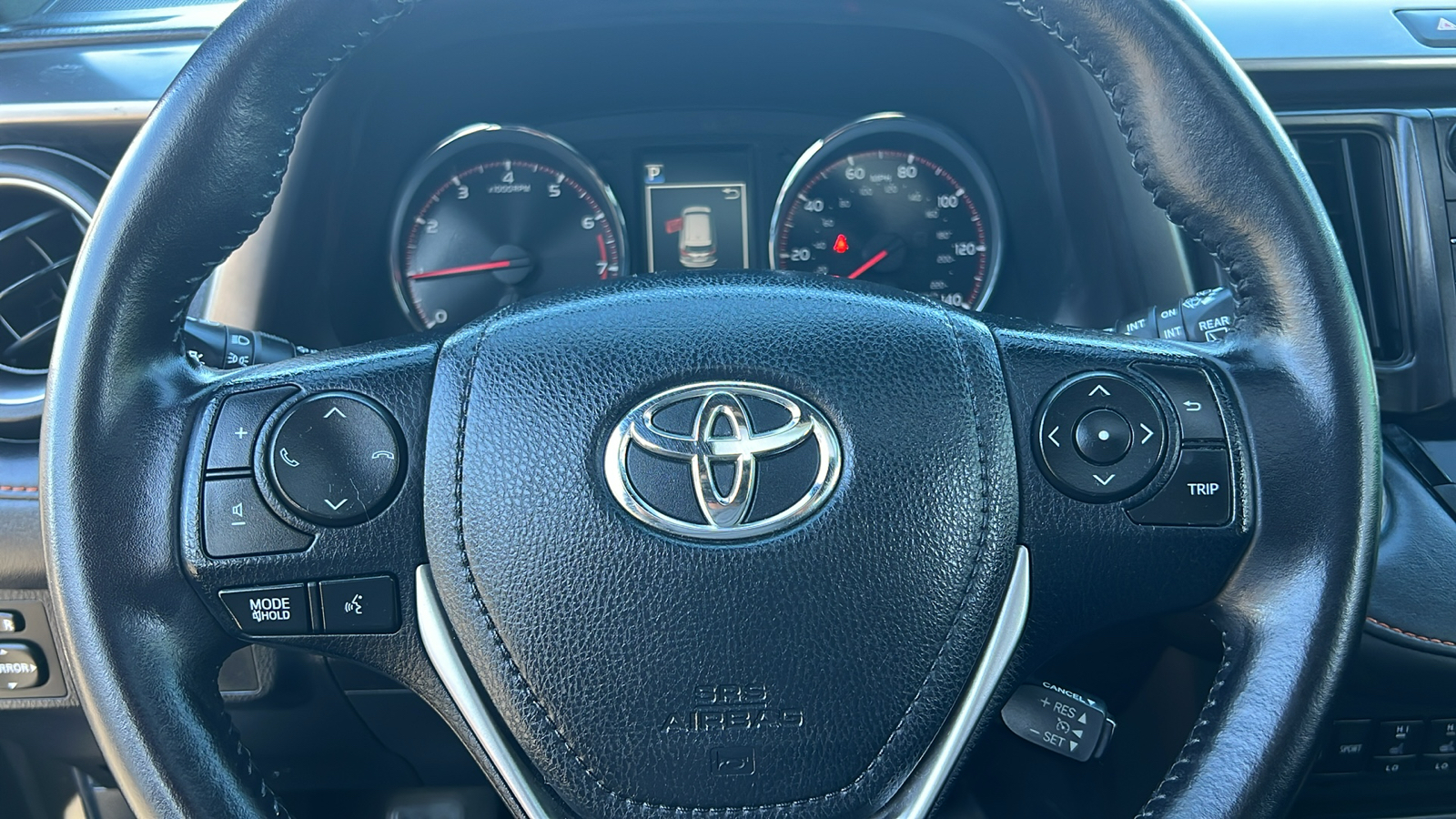 2016 Toyota RAV4 SE 8