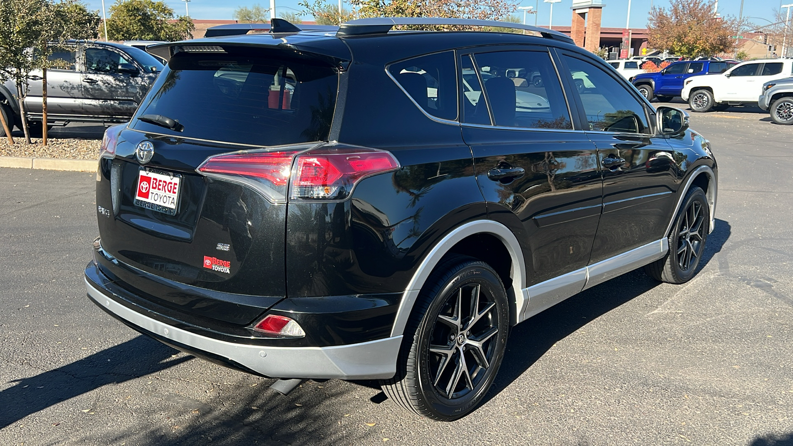 2016 Toyota RAV4 SE 25