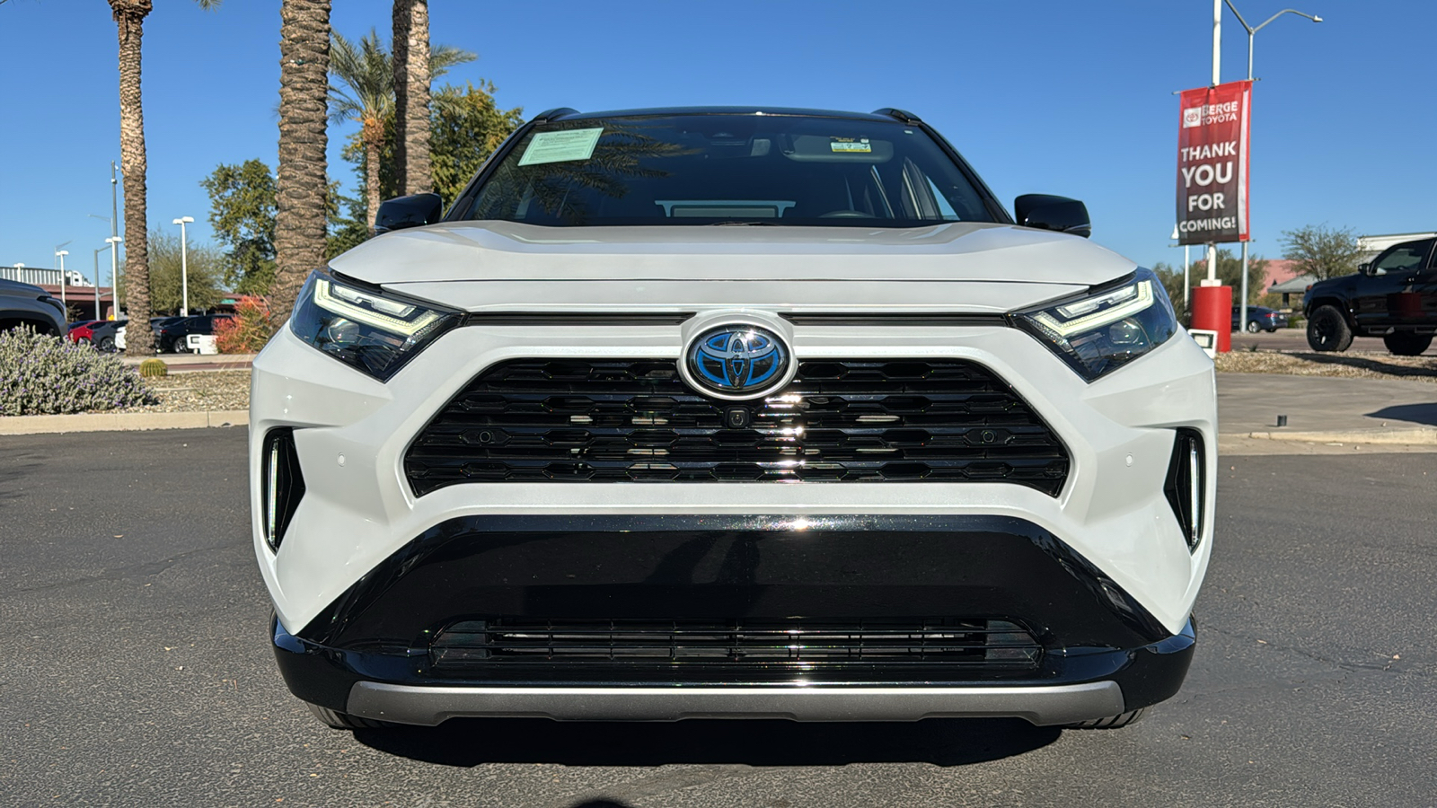 2024 Toyota RAV4 Hybrid XSE 2