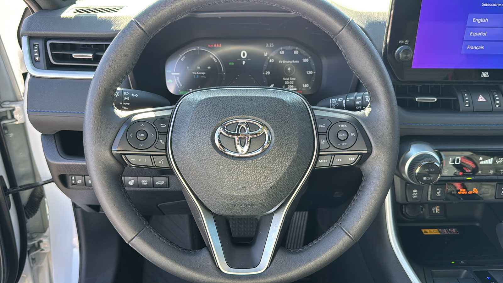 2024 Toyota RAV4 Hybrid XSE 8