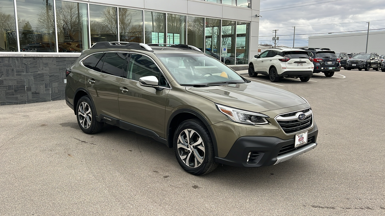 2022 Subaru Outback Touring 8