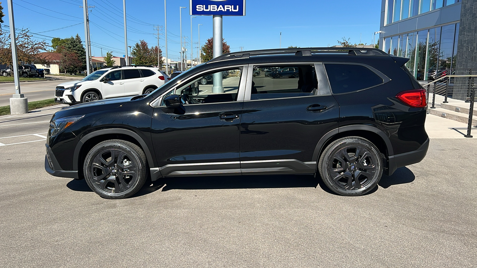 2024 Subaru Ascent Onyx Edition 3