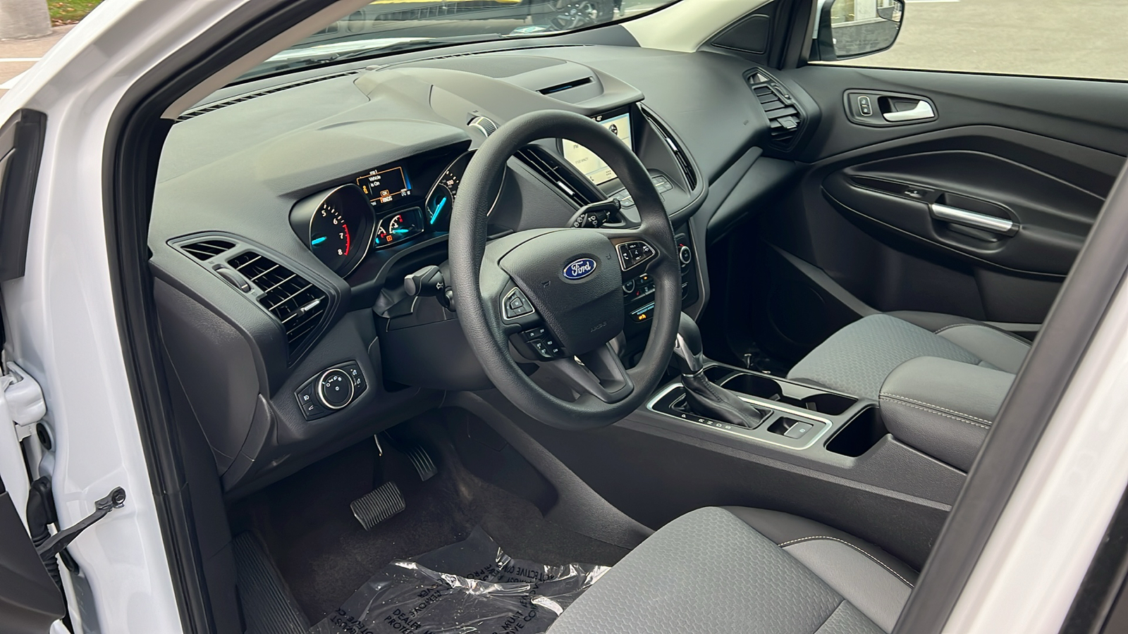 2018 Ford Escape SE 26