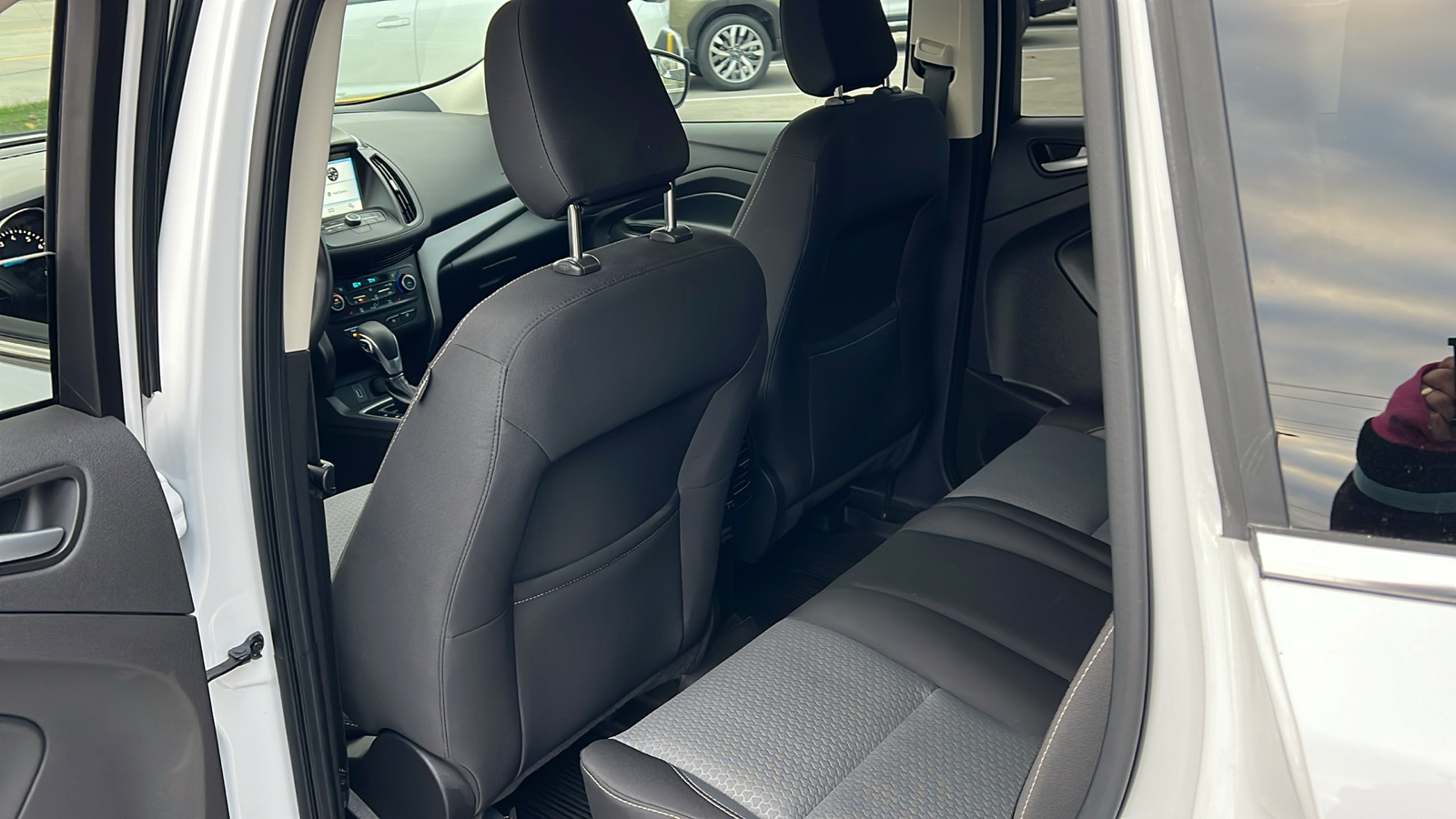 2018 Ford Escape SE 28