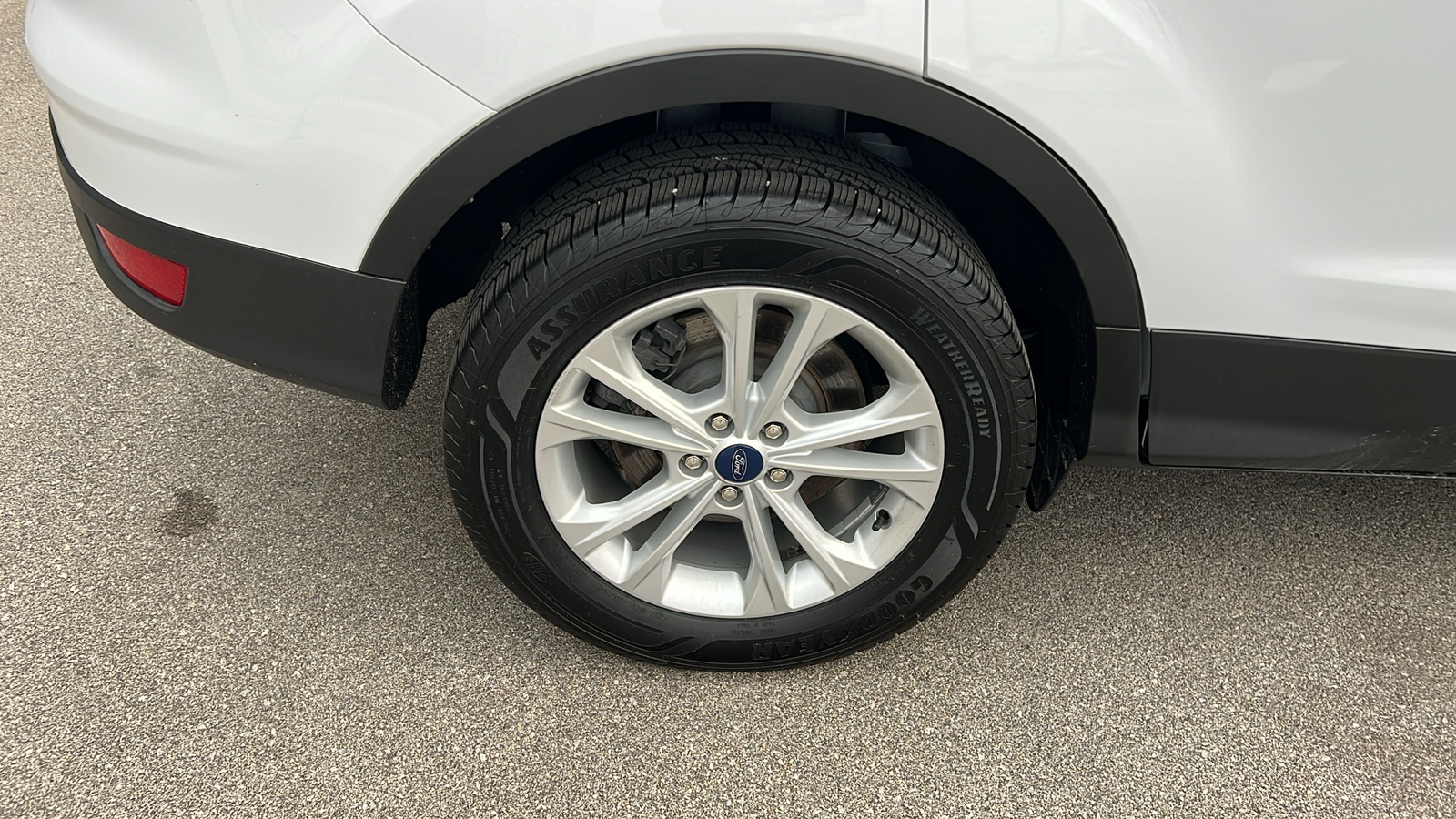 2018 Ford Escape SE 31