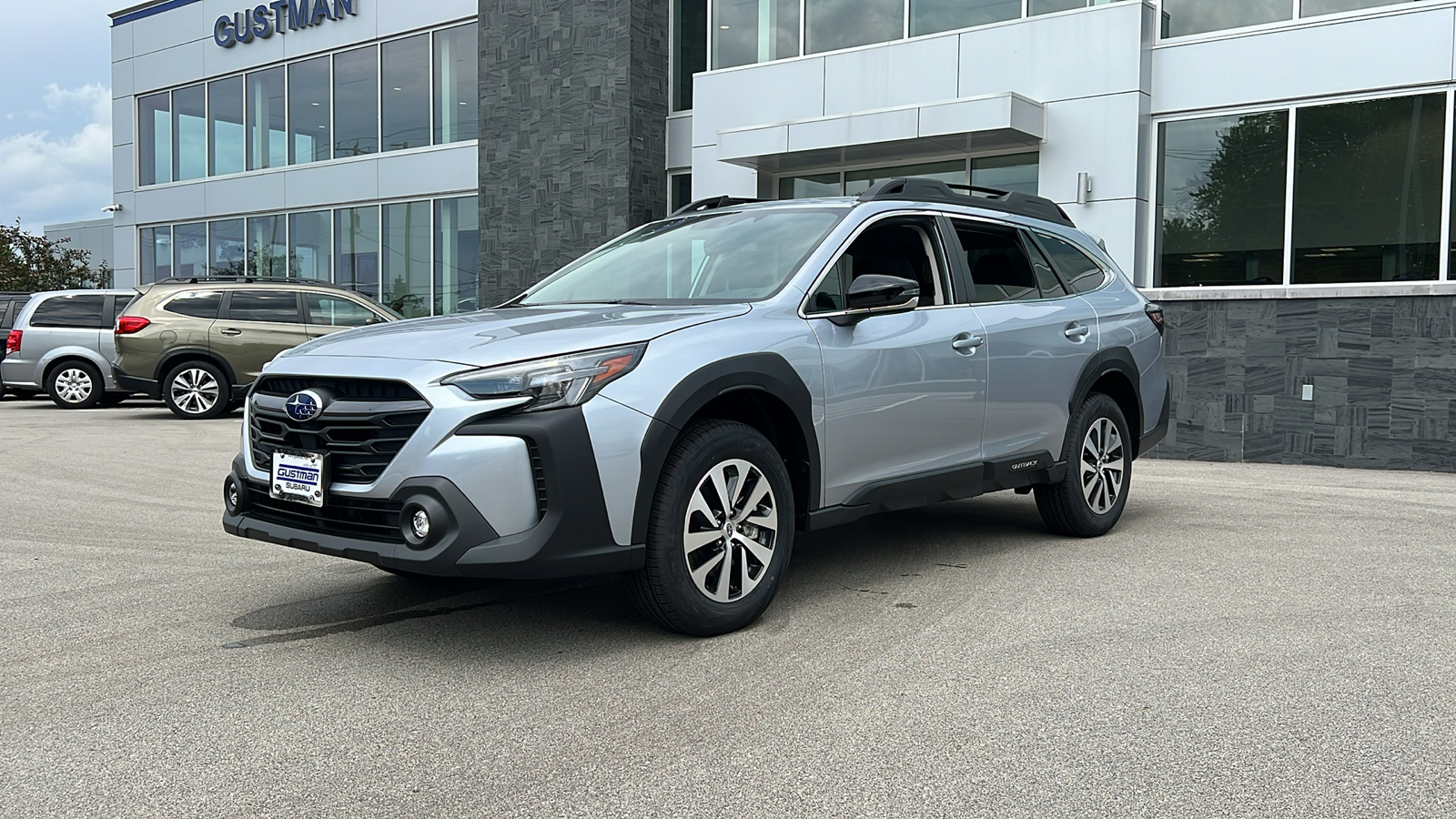 2025 Subaru Outback Premium 2