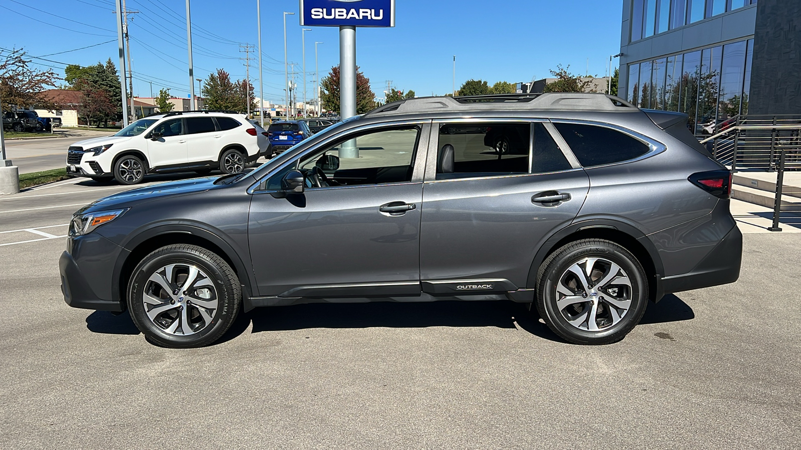 2021 Subaru Outback Limited XT 3