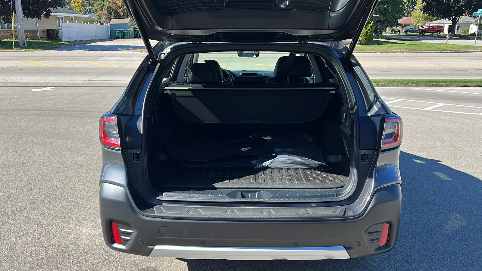 2021 Subaru Outback Limited XT 32