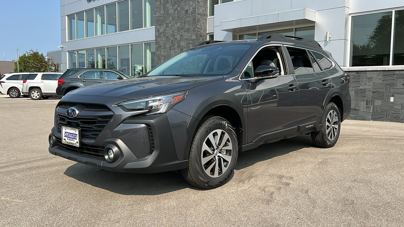 2025 Subaru Outback Premium 1