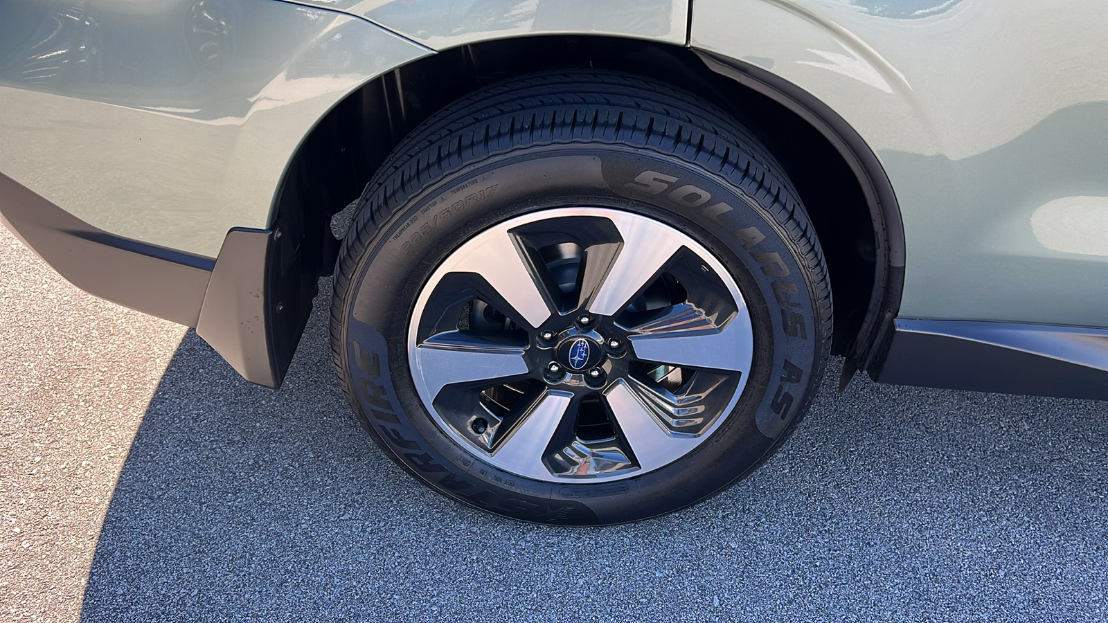 2017 Subaru Forester Premium 34