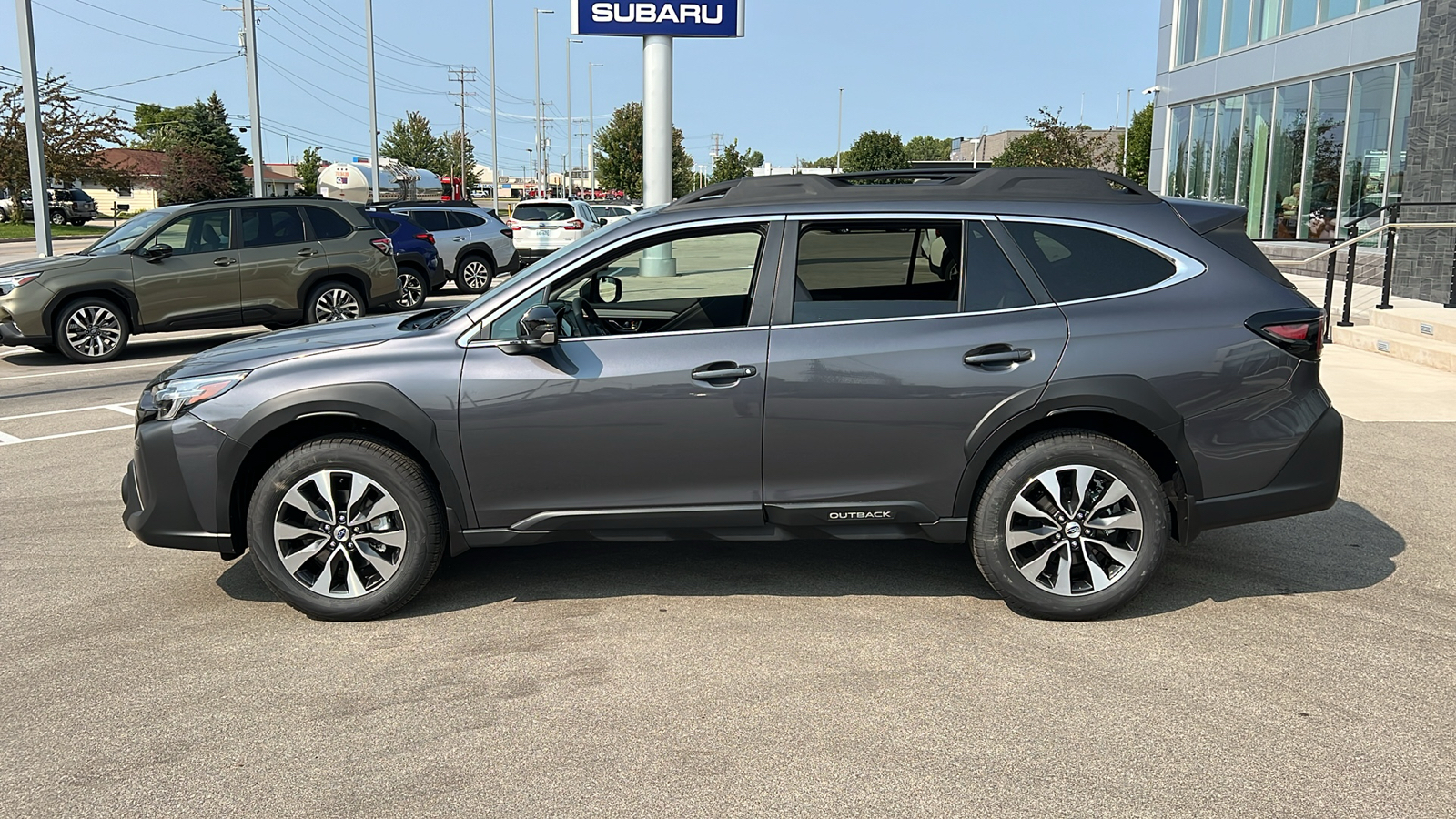 2025 Subaru Outback Limited 3