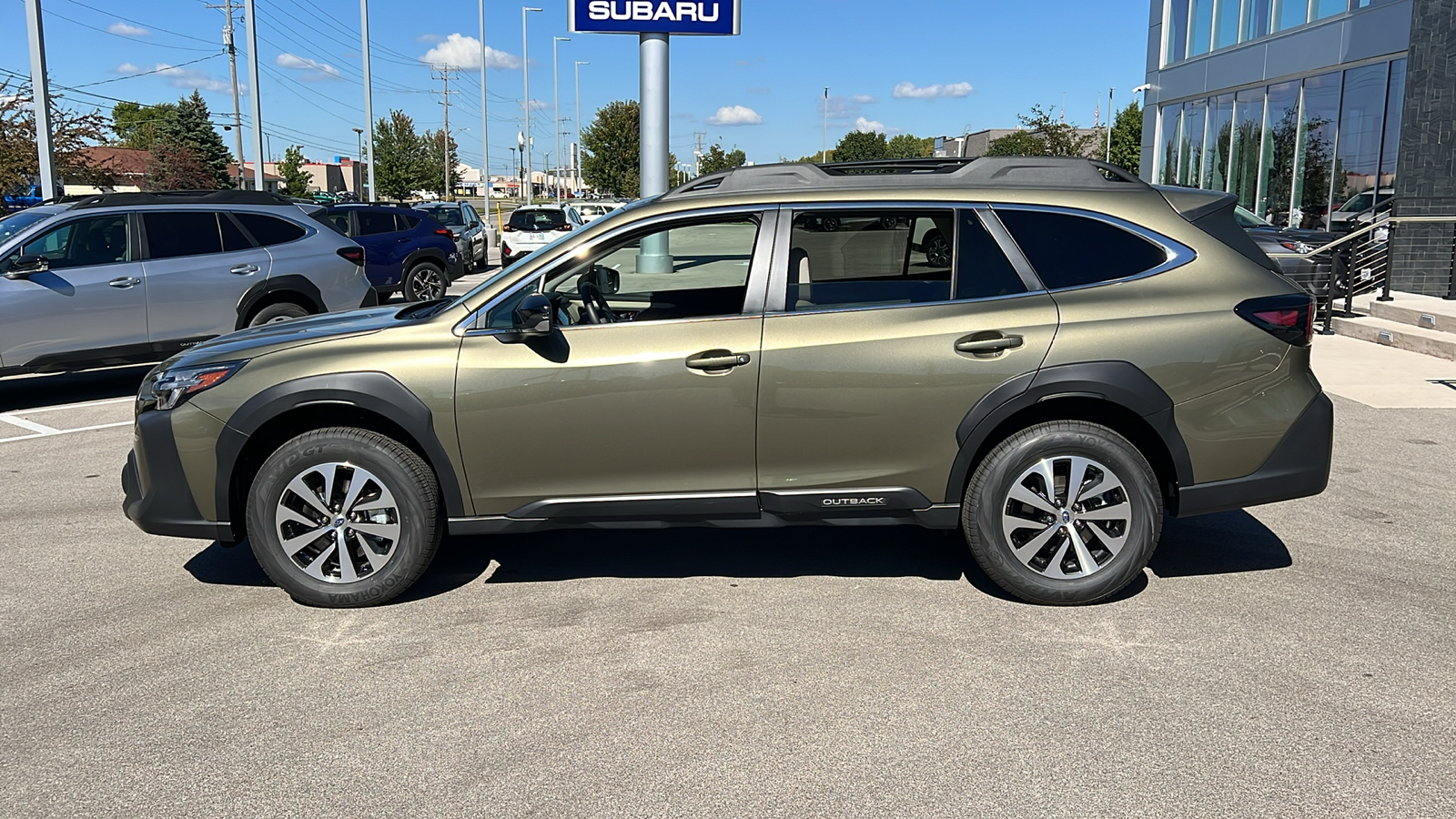 2025 Subaru Outback Premium 3