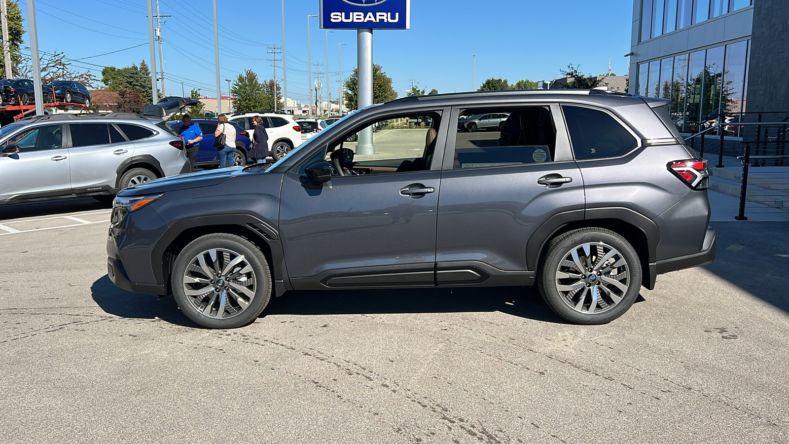 2025 Subaru Forester Touring 3