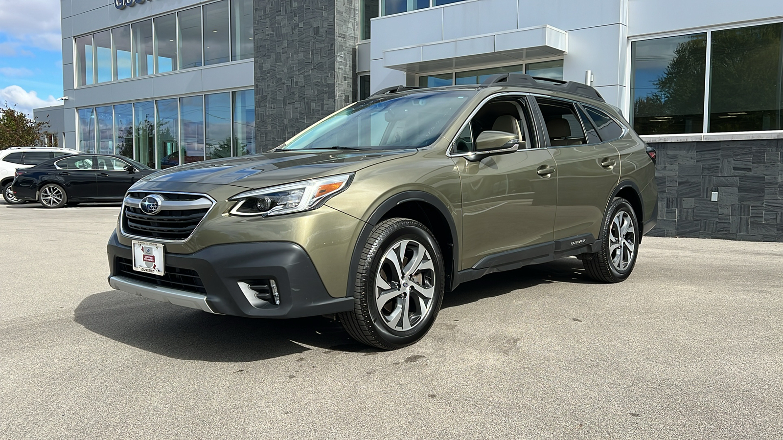 2020 Subaru Outback Limited 1