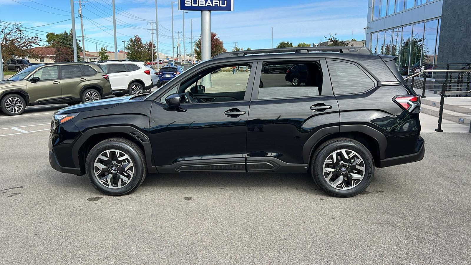 2025 Subaru Forester Premium 3