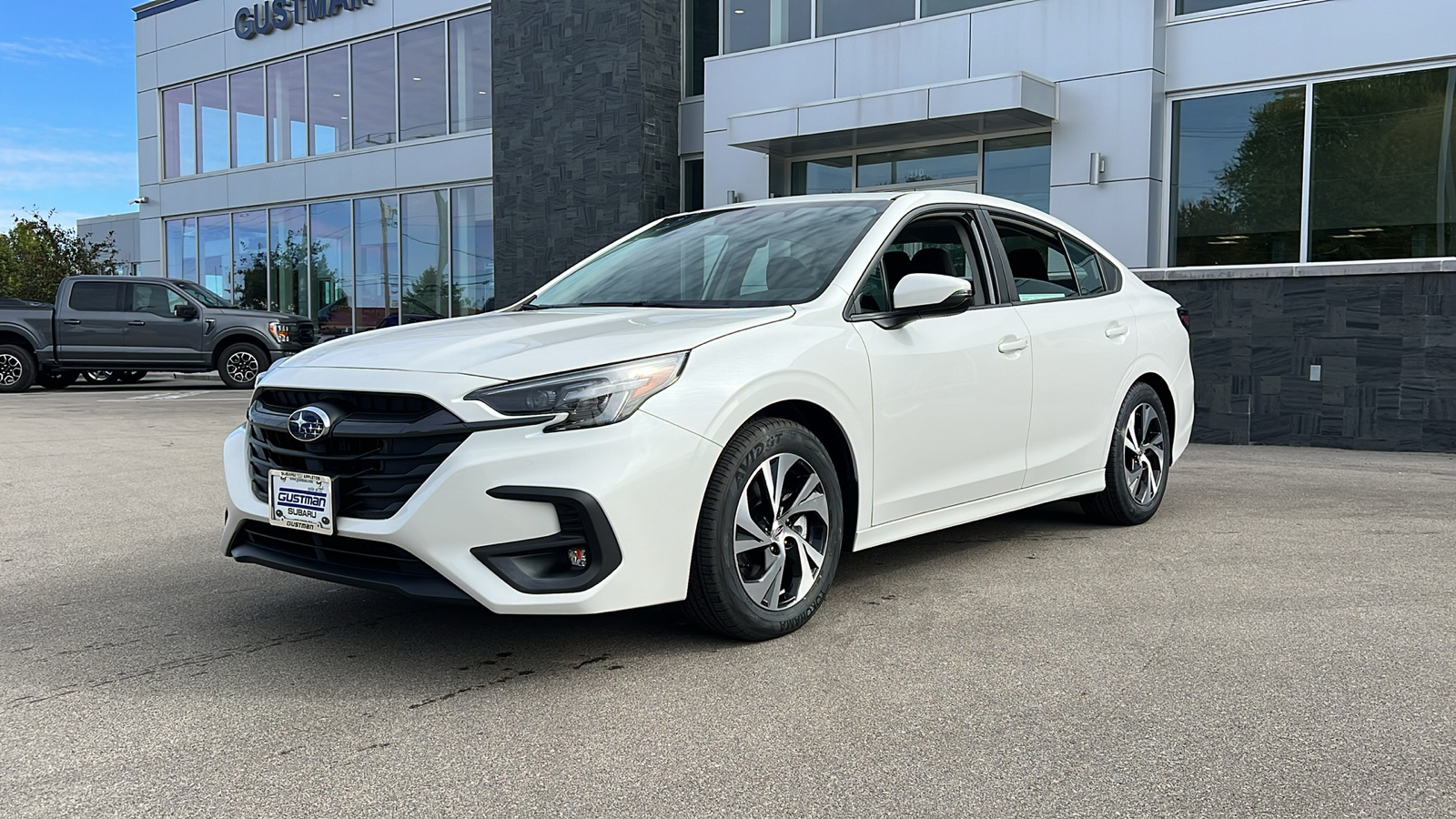 2025 Subaru Legacy Premium 1