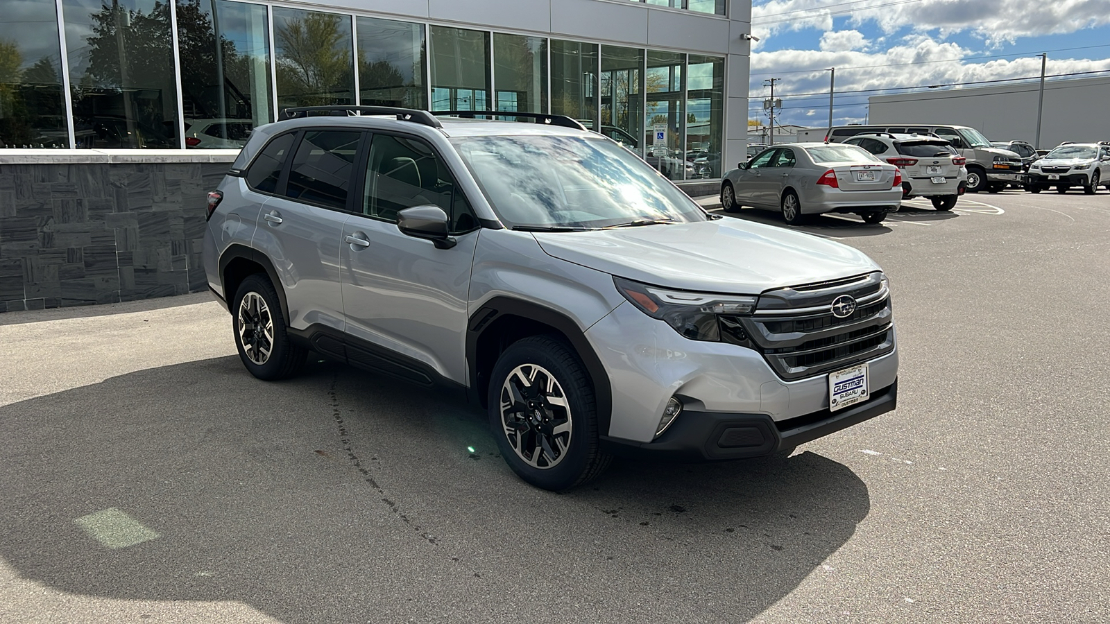 2025 Subaru Forester Premium 8