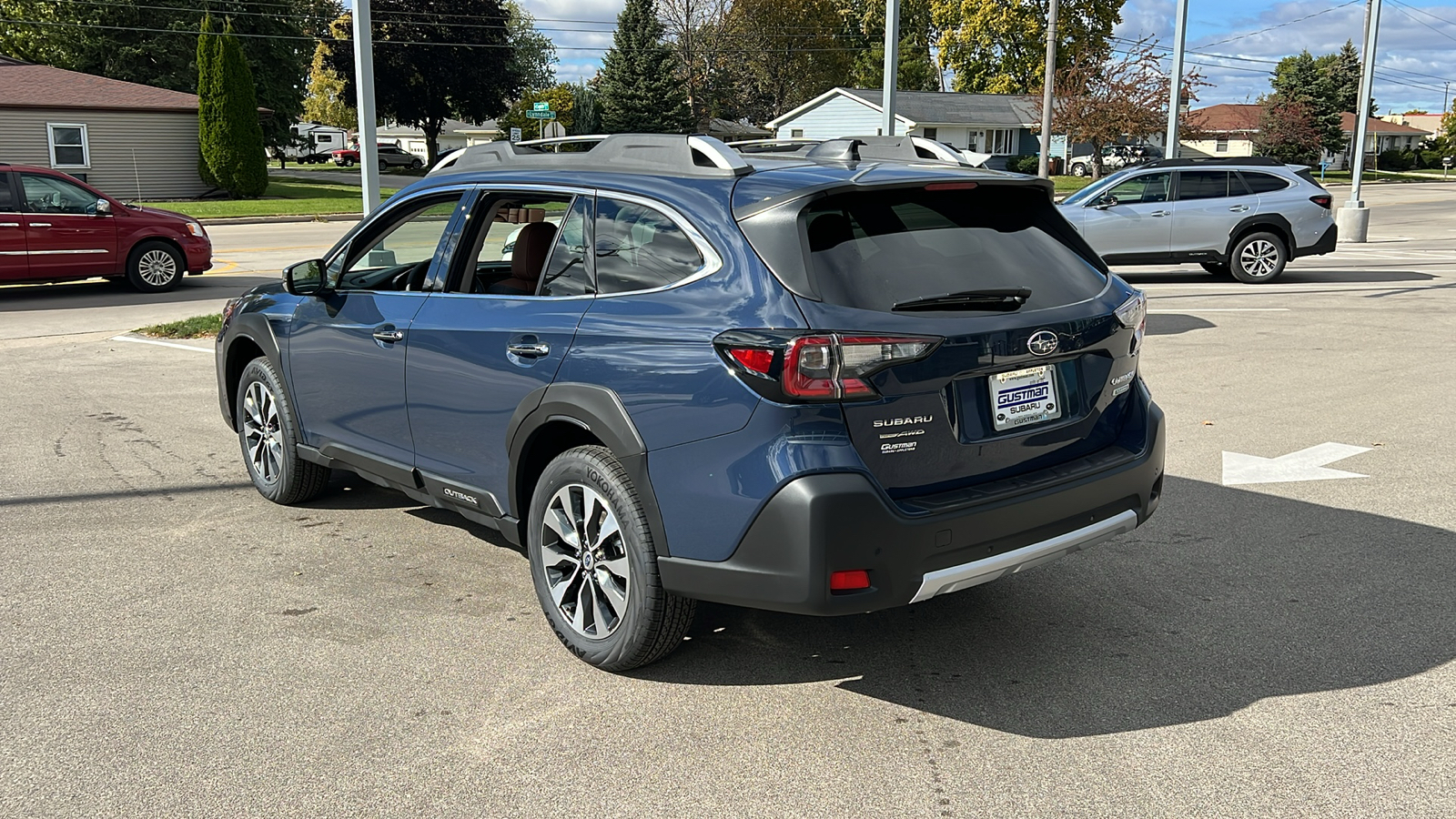 2025 Subaru Outback Touring 3