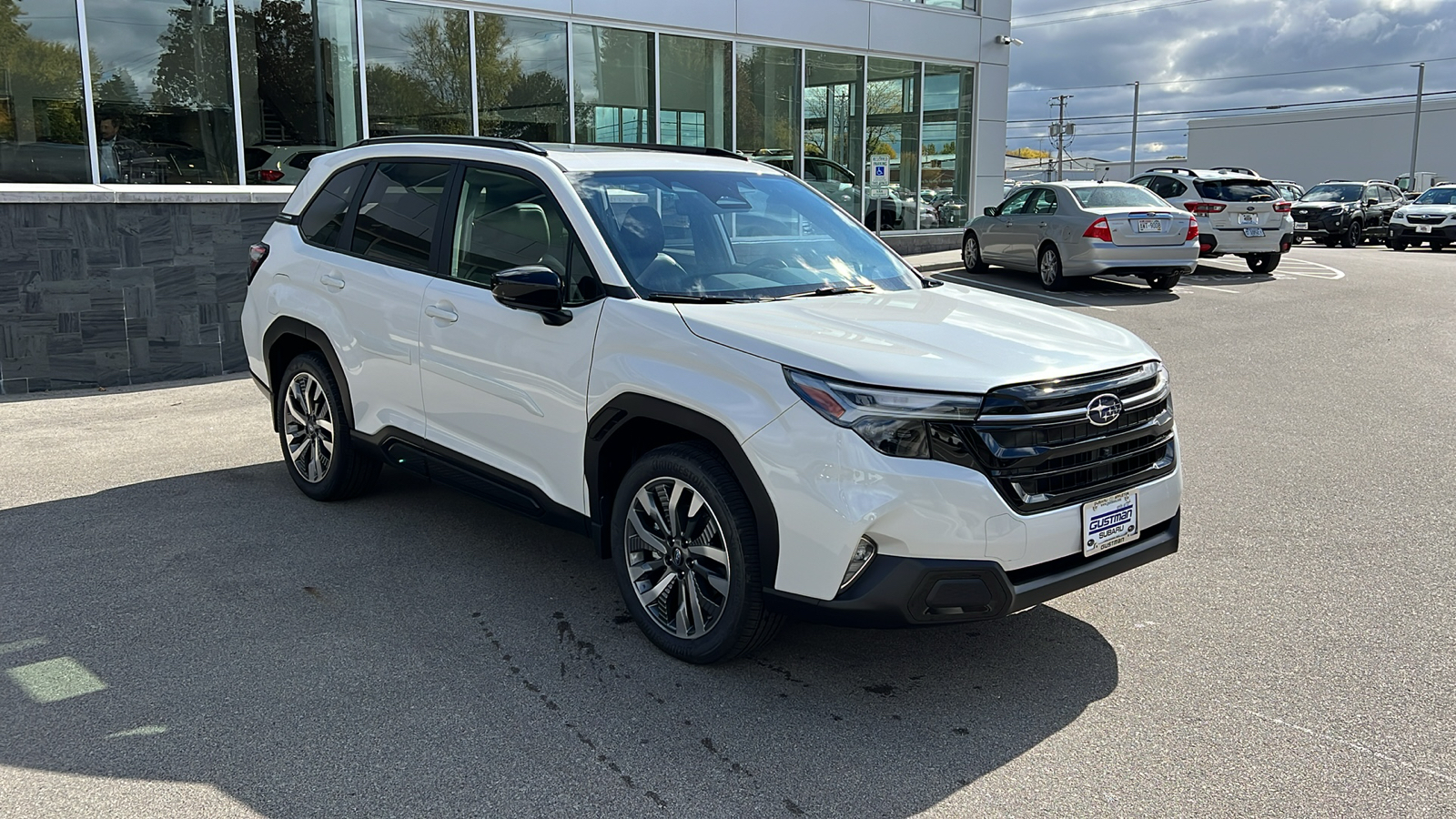 2025 Subaru Forester Touring 8