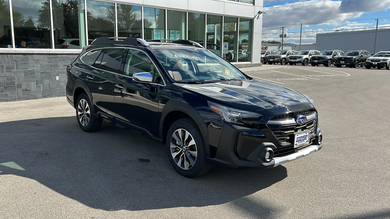 2025 Subaru Outback Touring 8