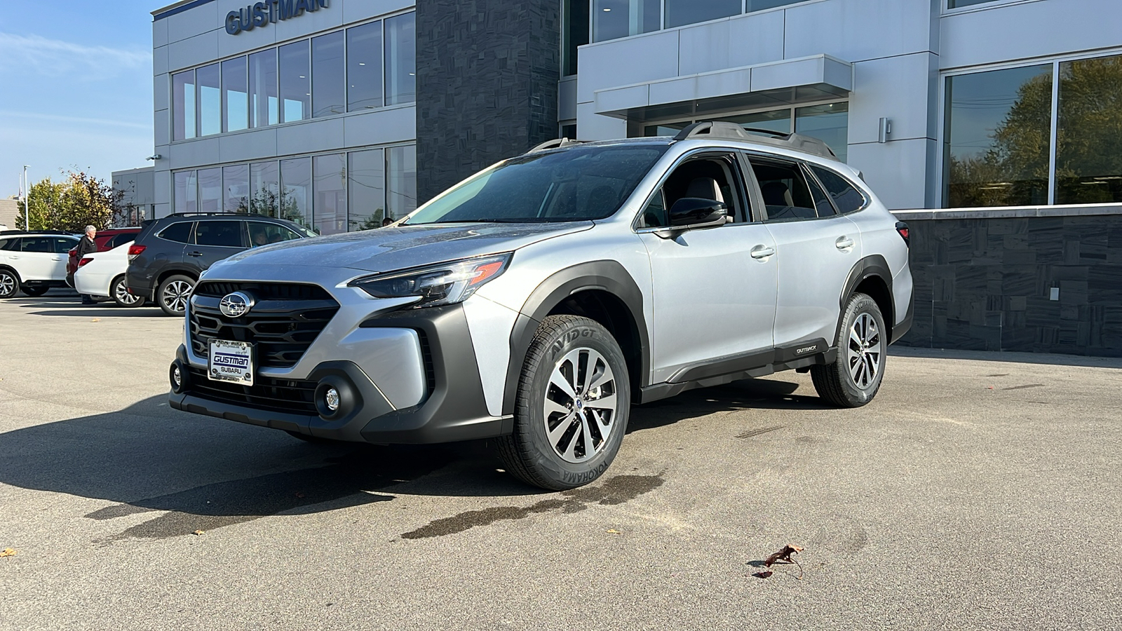 2025 Subaru Outback Premium 1