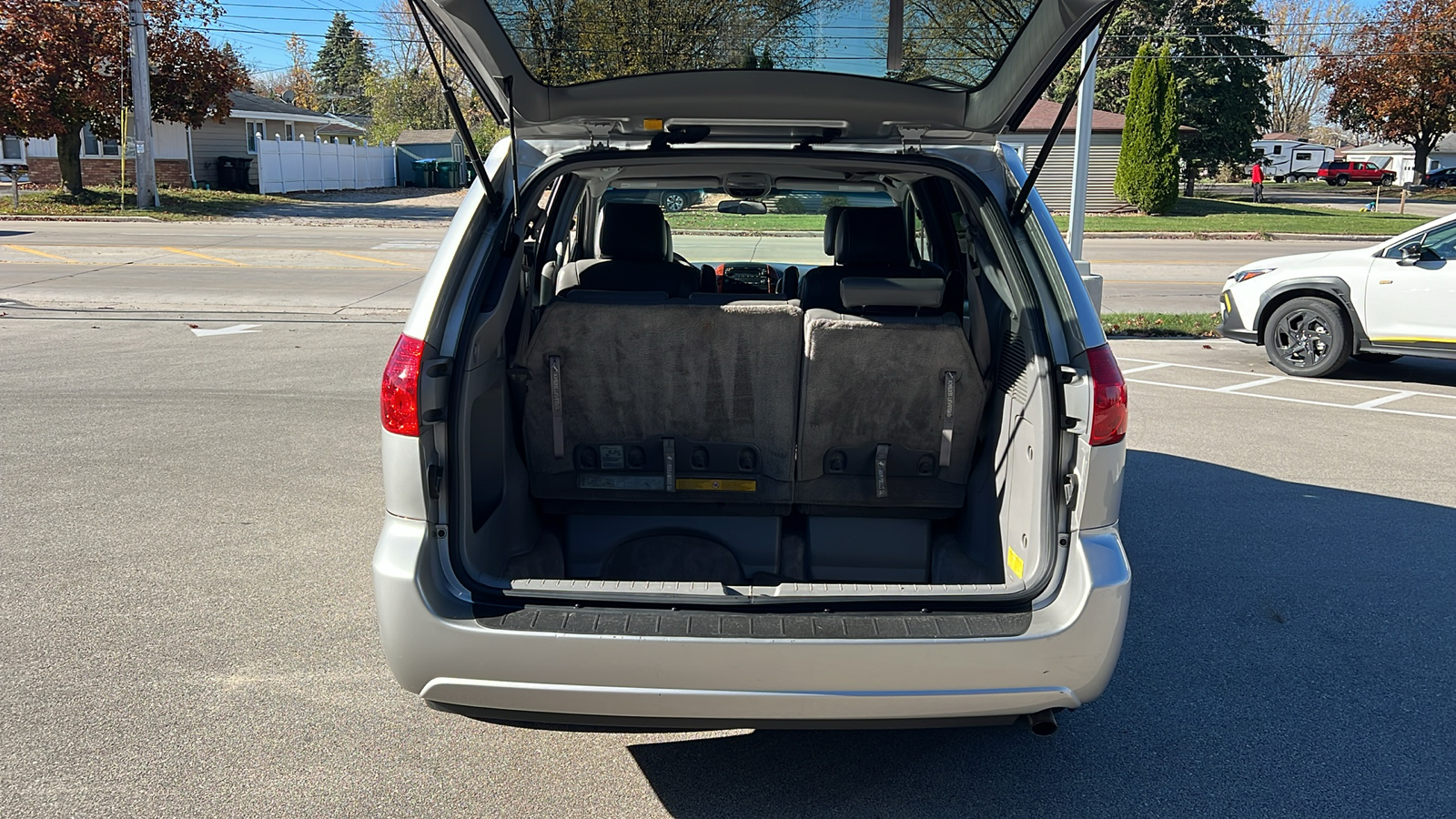 2008 Toyota Sienna XLELIMI 29