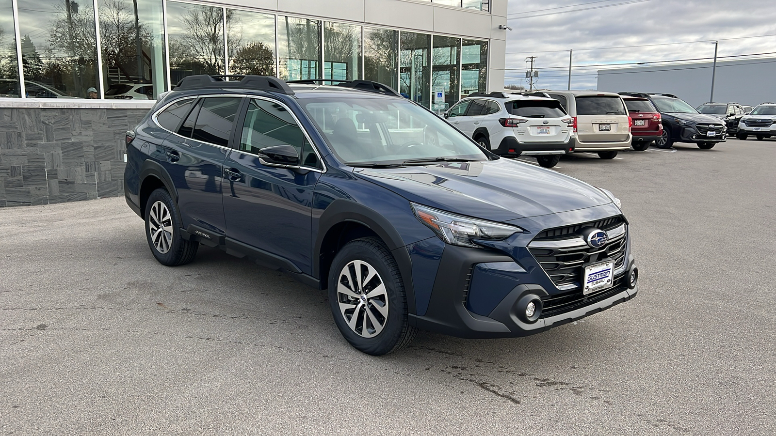 2025 Subaru Outback Premium 8