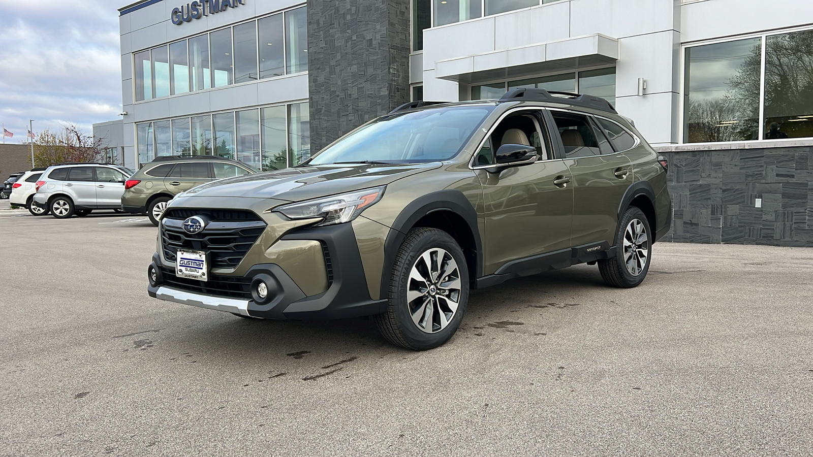 2025 Subaru Outback Limited 1