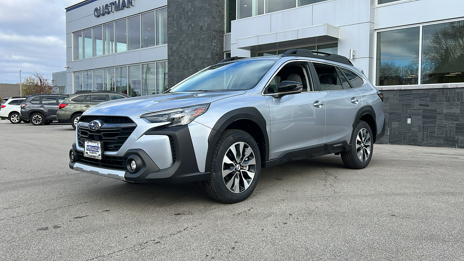 2025 Subaru Outback Limited 1