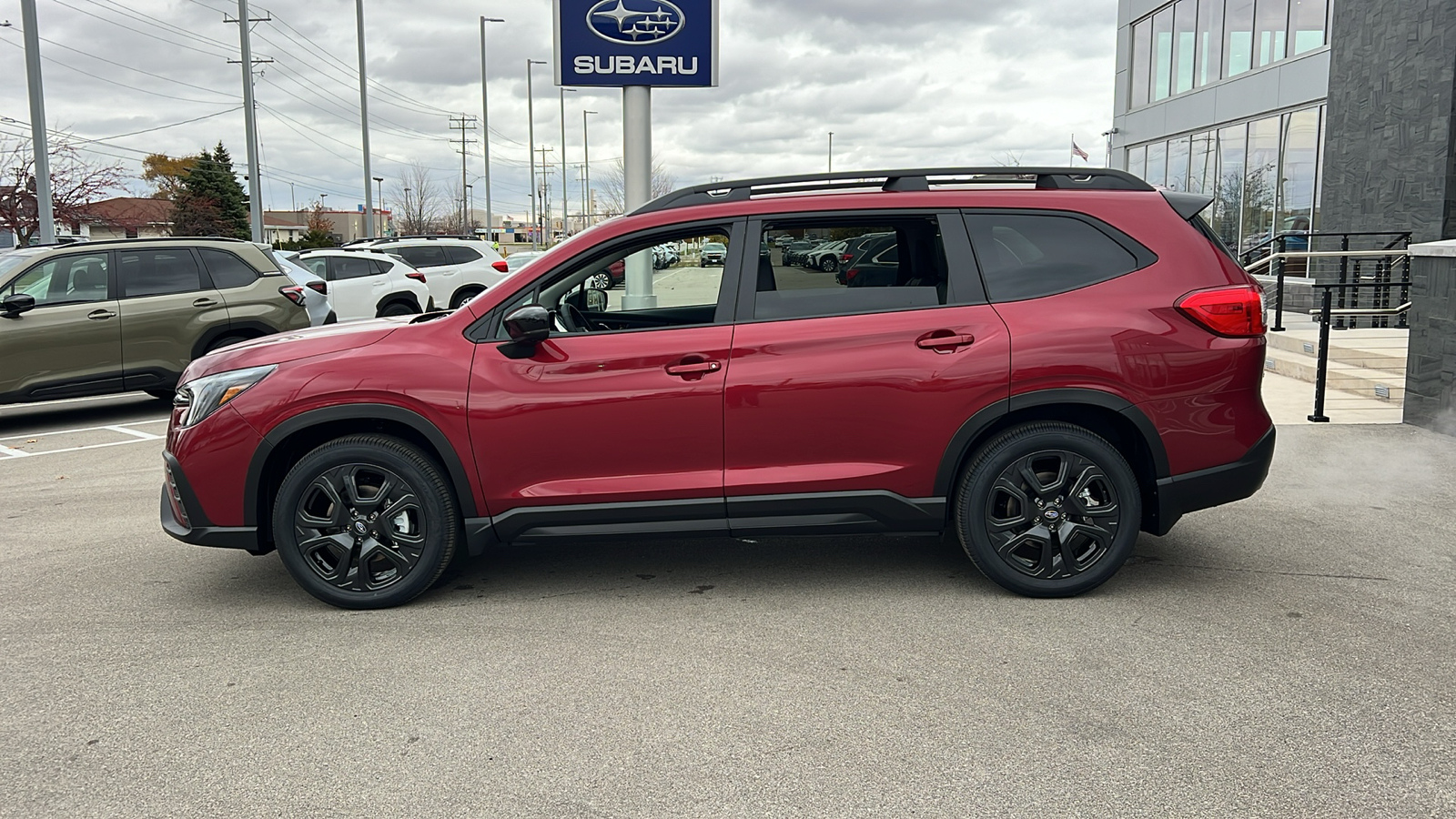 2025 Subaru Ascent Onyx Edition Touring 3