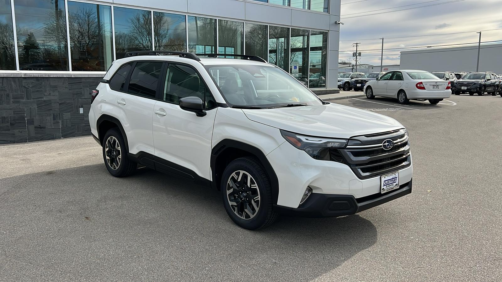 2025 Subaru Forester Premium 8