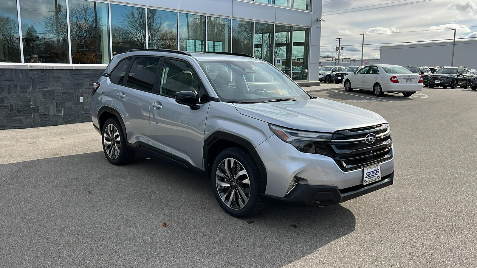 2025 Subaru Forester Touring 8