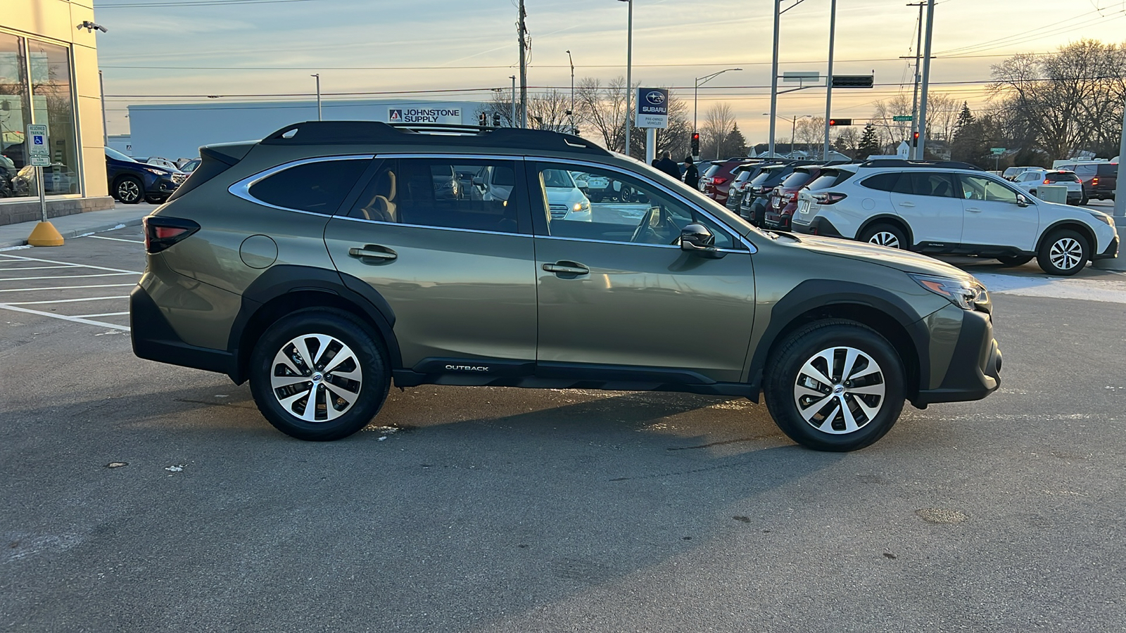 2025 Subaru Outback Premium 7