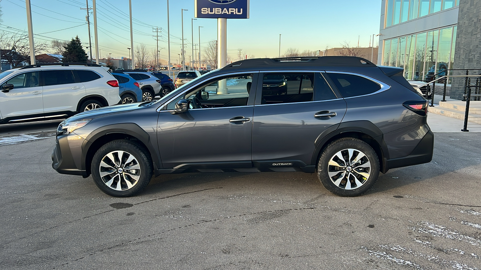 2025 Subaru Outback Limited 3