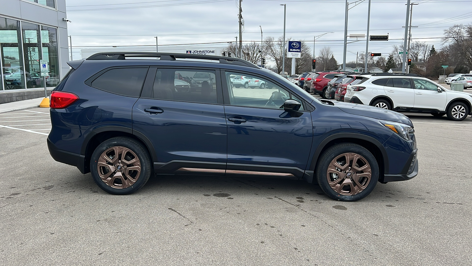 2025 Subaru Ascent Bronze Edition 7