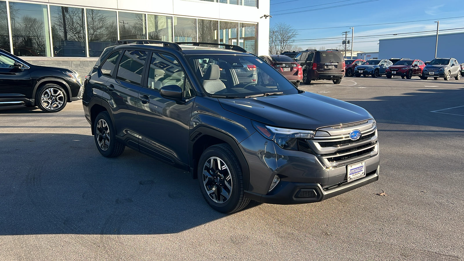 2025 Subaru Forester Premium 8