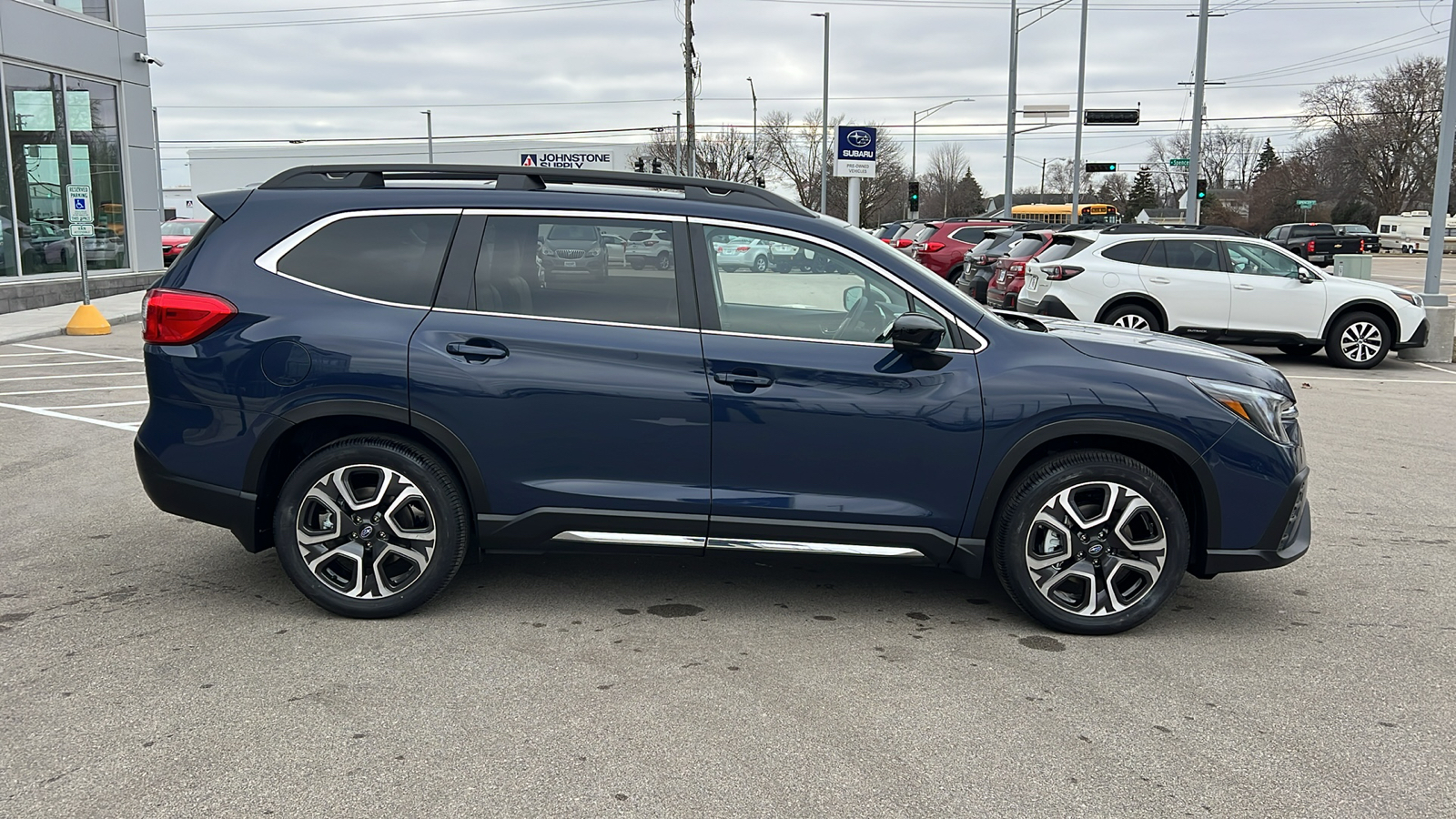 2025 Subaru Ascent Limited 7