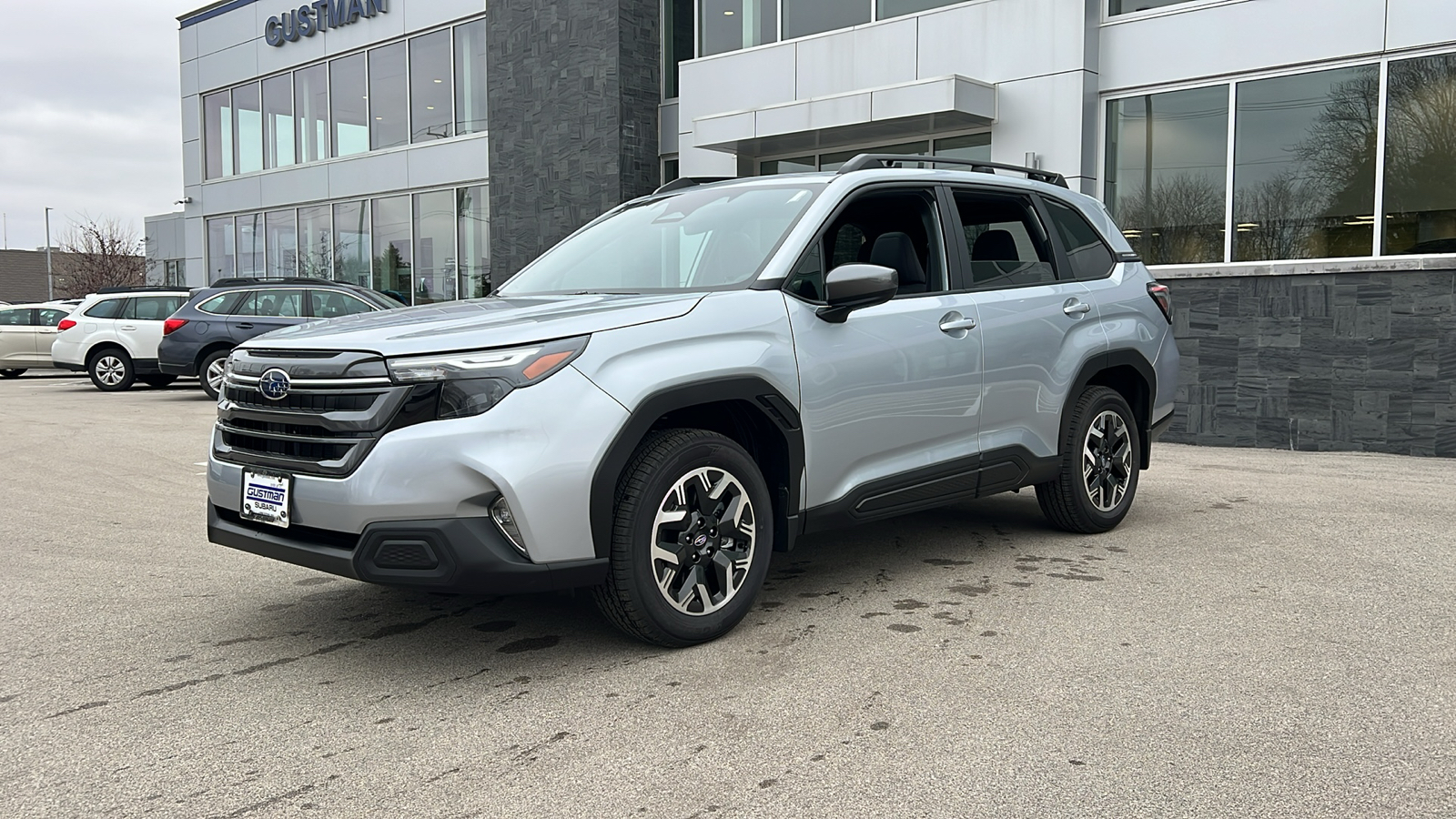 2025 Subaru Forester Premium 1